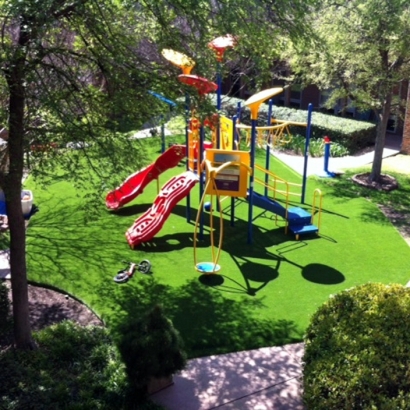 Fake Turf Weymouth Massachusetts School Front Yard