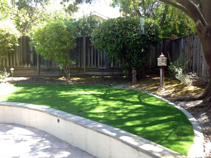 Fake Grass Rowley Massachusetts Lawn Pavers Back Yard