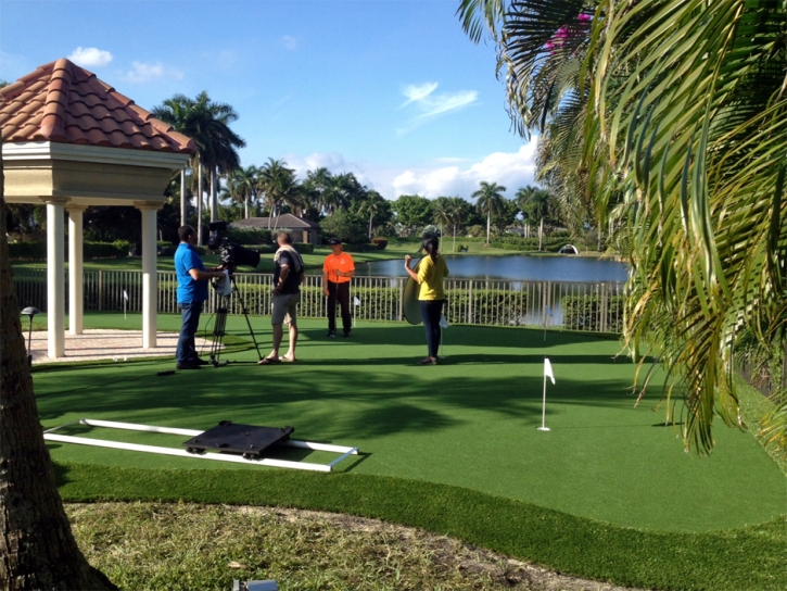 Golf Putting Greens Malden Massachusetts Synthetic Turf