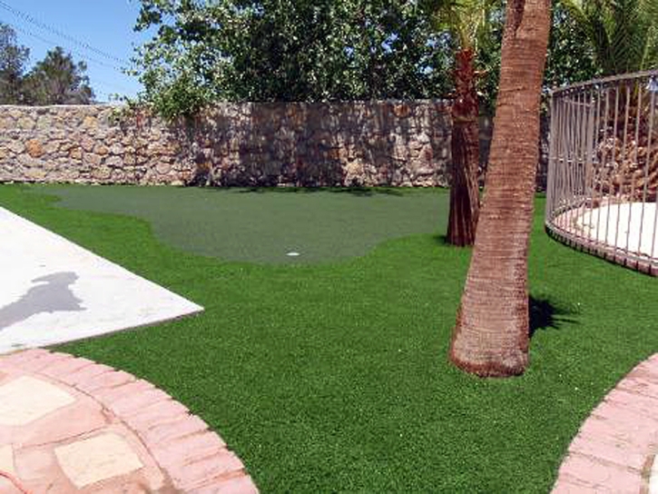 Golf Putting Greens Plympton Massachusetts Artificial Turf