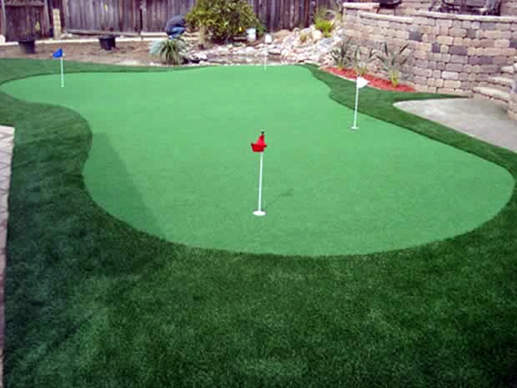 Putting Greens Plaistow New Hampshire Fake Turf Front Yard